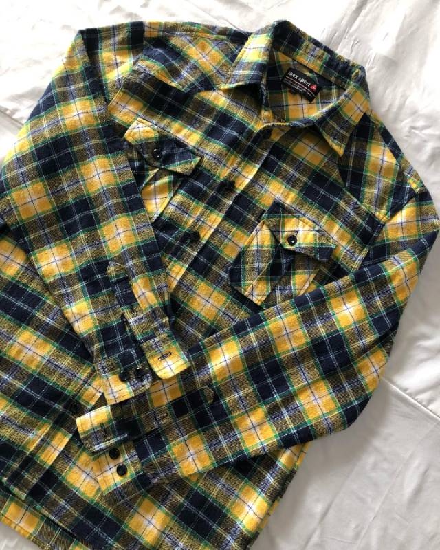 Kemeja Flanel