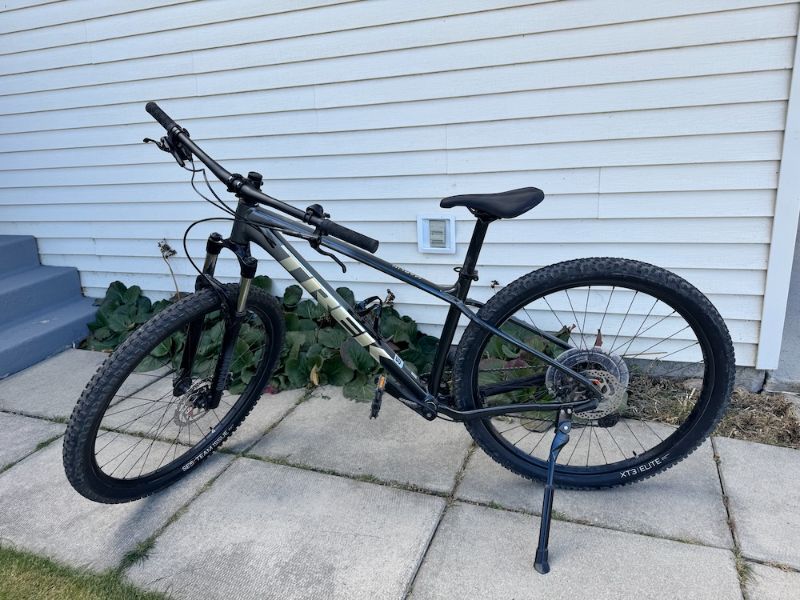 Trek Marlin 6 Gen 3 – 2024 (Size M, 29") – Lightly Used