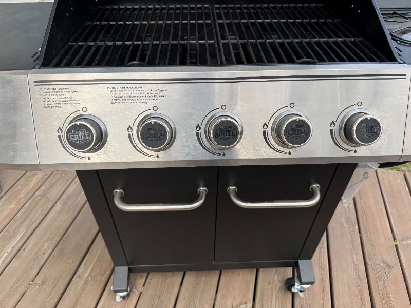Expert Grill 5-Burner Propane Gas Grill with Side Burner, Tools, Cover & Tank (Like New)