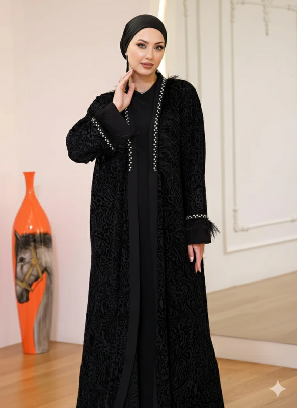 Black Valvet Elegant