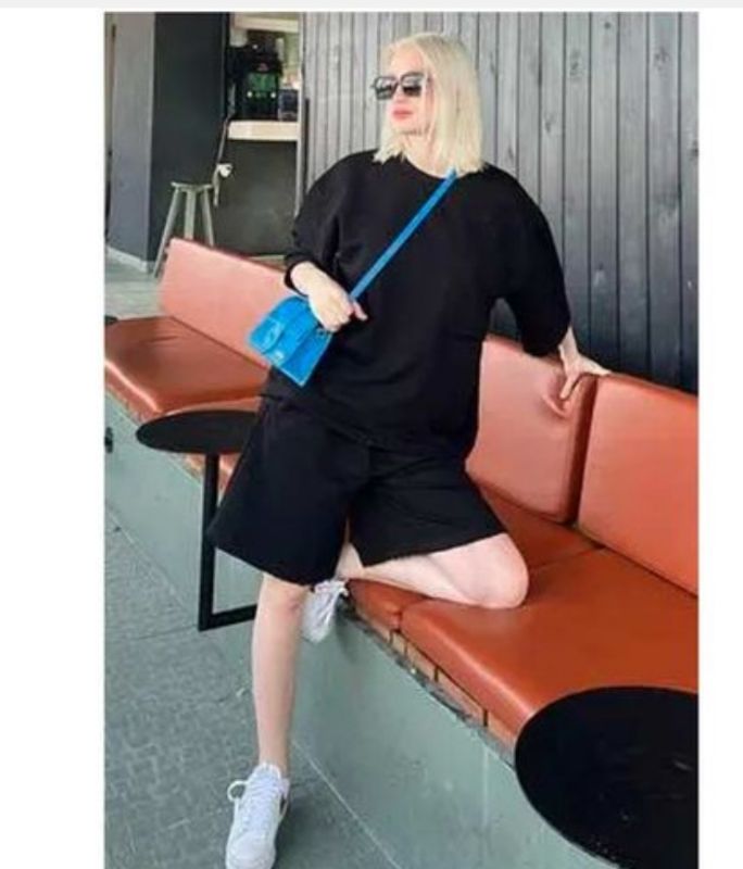 Trendyol tish short Manches Courtes MG1981