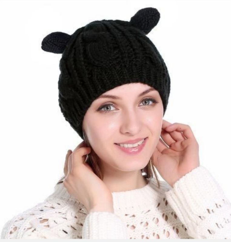 Bonnet Tricoté Avec Oreilles De Chat