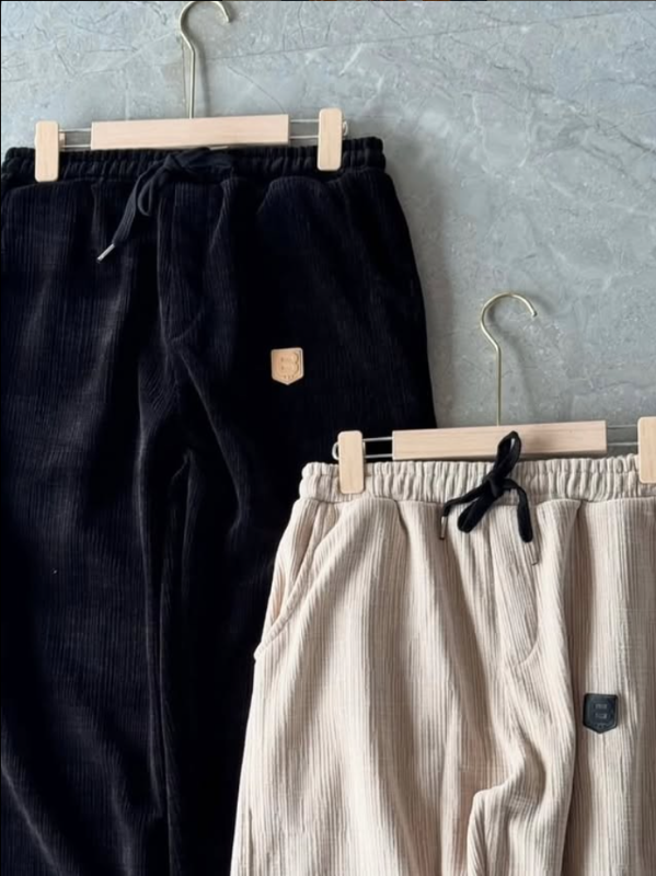 Dedocs, corduroy pants