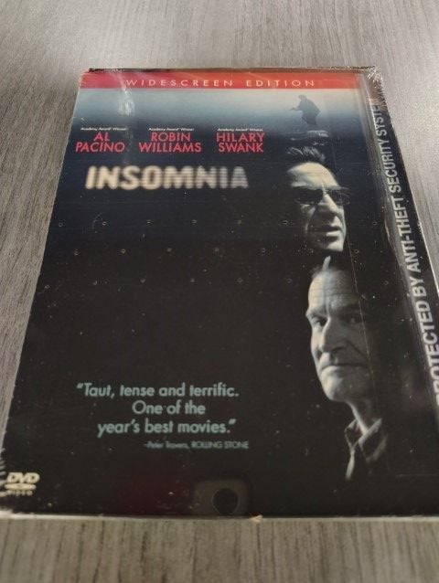 Insomnia (Widescreen Edition)
