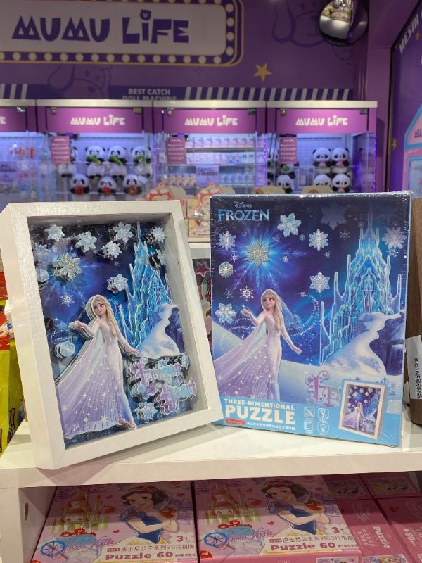 Puzzle Kertas 3D (Dongeng Salju)