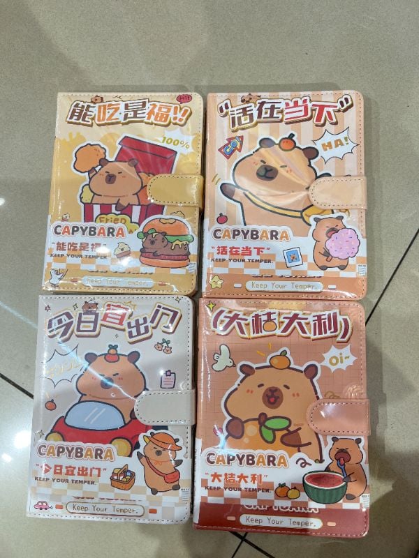 Seri Dunia Kecil Kapibara - Buku PU Pengait Magnetik B6"