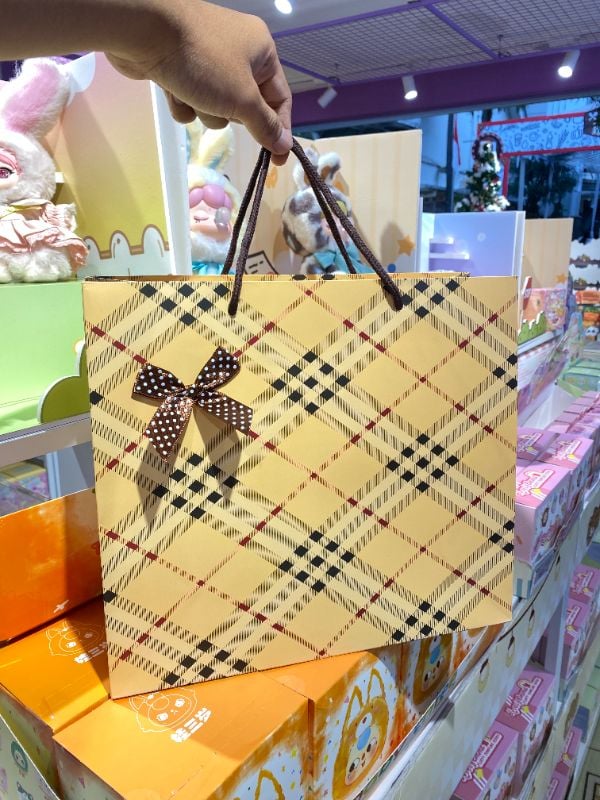 Gift bag ukuran besar Plaid 30*27*12
