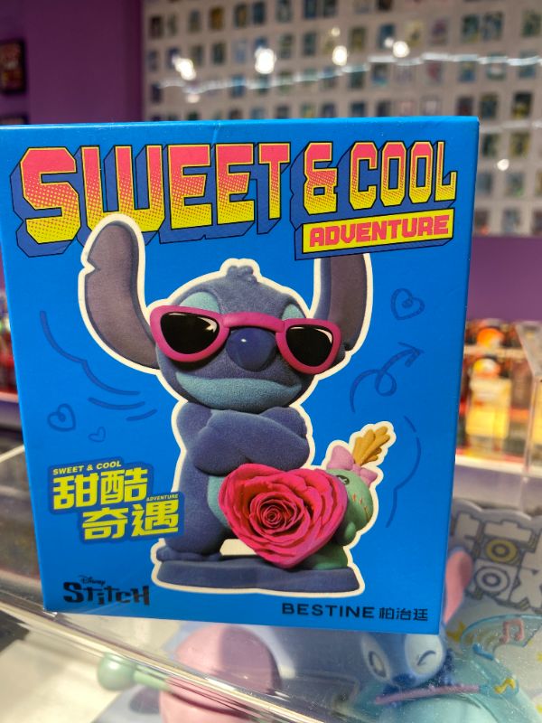 Seri Dinosaurus Biru 'Petualangan Manis & Keren