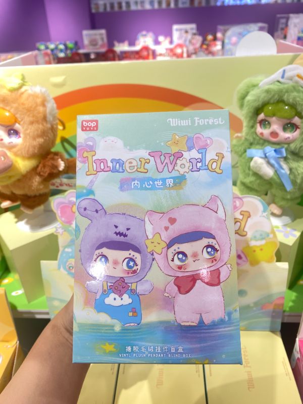 Wiwi Seri Dunia Batin Boneka Bulu