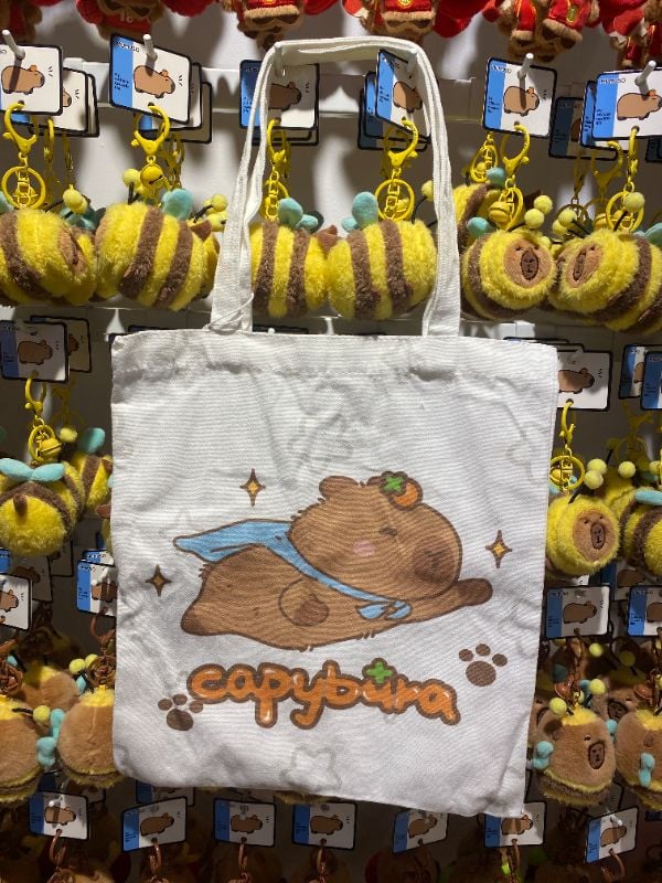 Tas Jinjing Kanvas Capybara Pemimpi