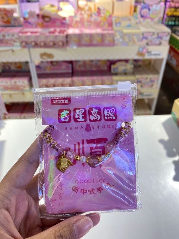 Gelang Keberuntungan