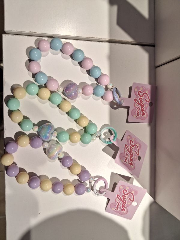 Tali Pergelangan Tangan Handphone Manik-manik dengan Hati yang Bersinar