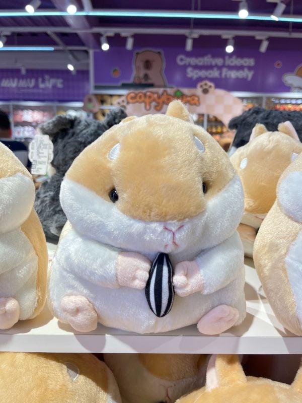 Mainan boneka Hamster Ukuran Kecil- Coklat
