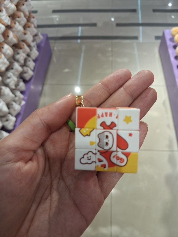 Gantungan Kunci Kubus Rubik 3×3×3