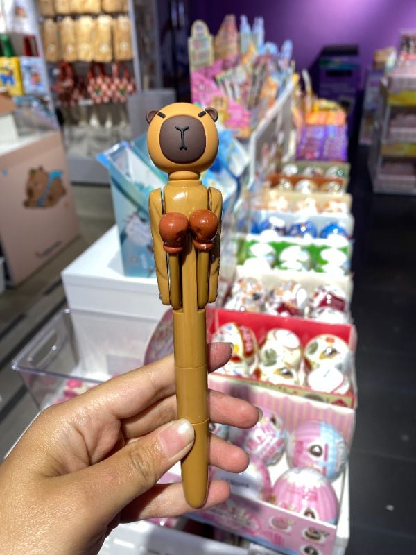 Pulpen Bola Boxing Kapibara dengan Lapisan Resin