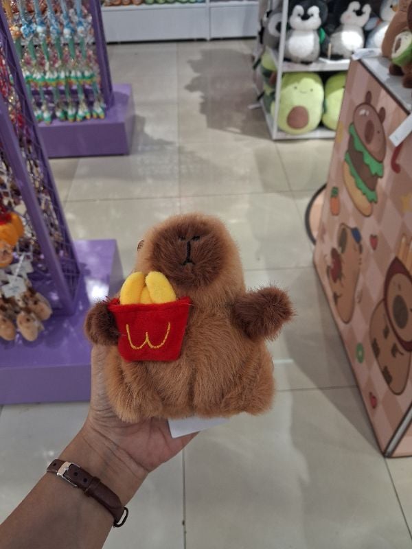 Liontin Gantungan Tas Kapibara ( Kentang Goreng)