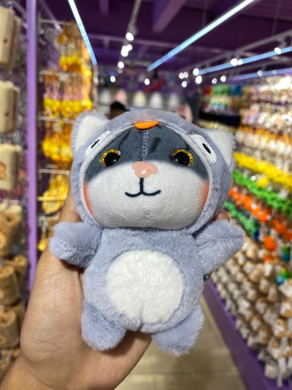 Gantungan ( kucing berkupluk/Abu-abu)