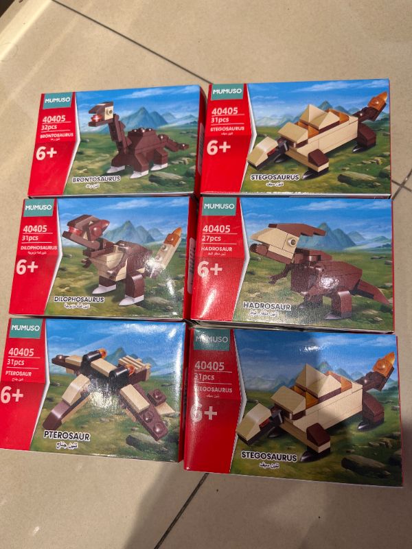 Mainan balok Tyrannosaurus rex