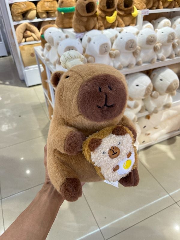 Mainan Plush 23 cm (Kapibara Coklat dengan Roti Bakar)