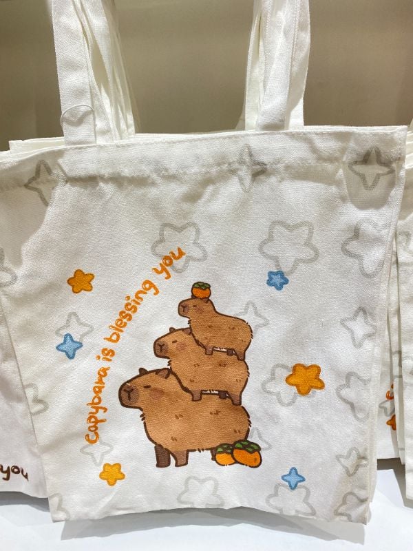 Tas Jinjing Kanvas Capybara (Bless You)