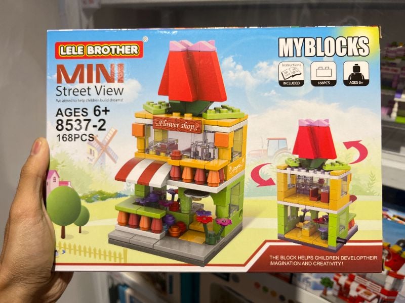 Mainan Blok Bangunan Lanskap Jalanan Mini (Toko Bunga/168 Pcs)