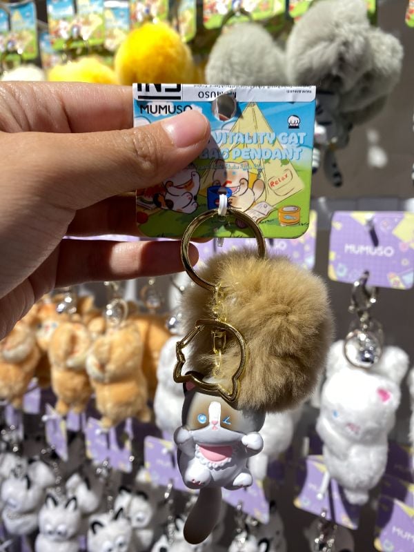 Gantungan Kucing Ragdoll - Koleksi Kucing Imut Penuh Energi (Original Handmade)