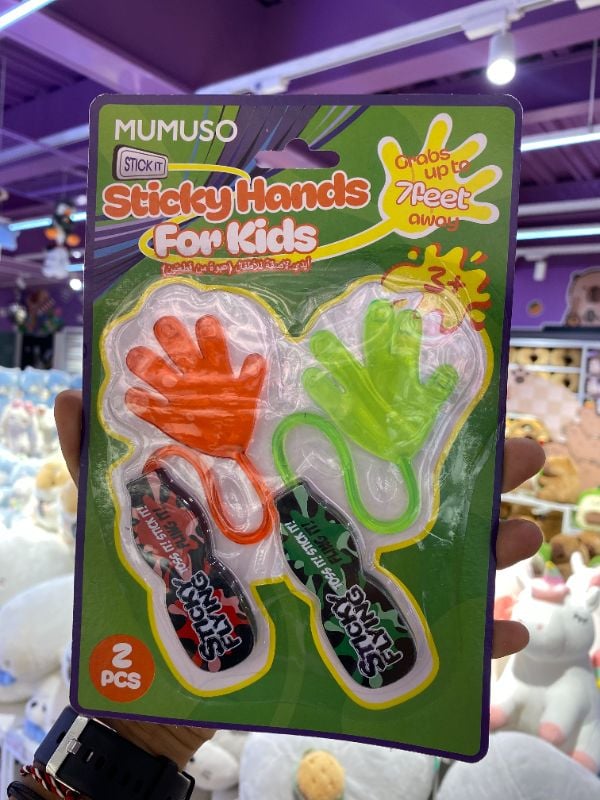 2 Buah Tangan Perekat