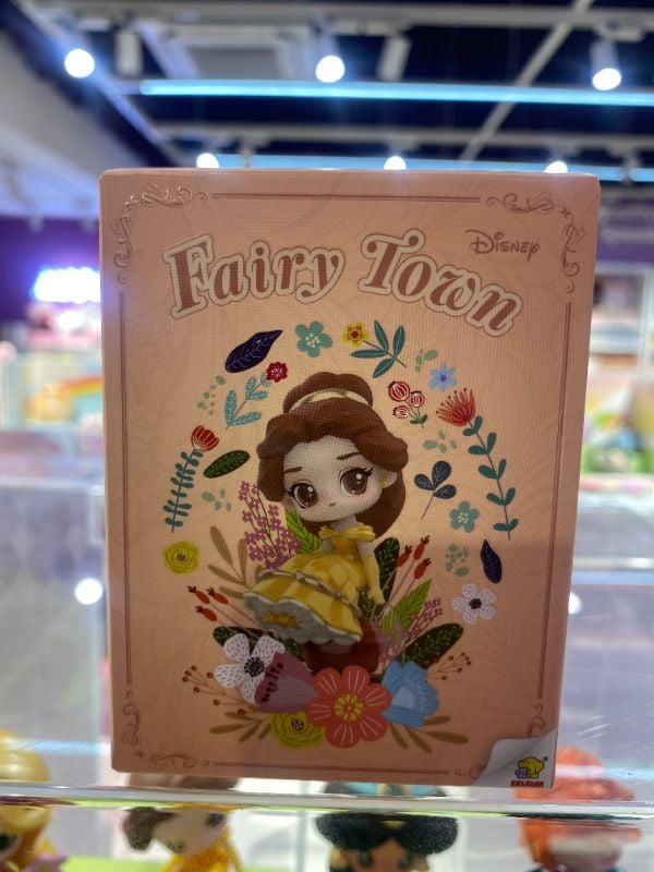 Kotak Buta (Koleksi Putri)