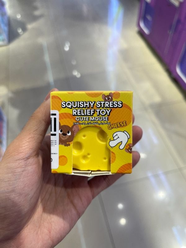 Mainan Tikus Keju Squishy remas