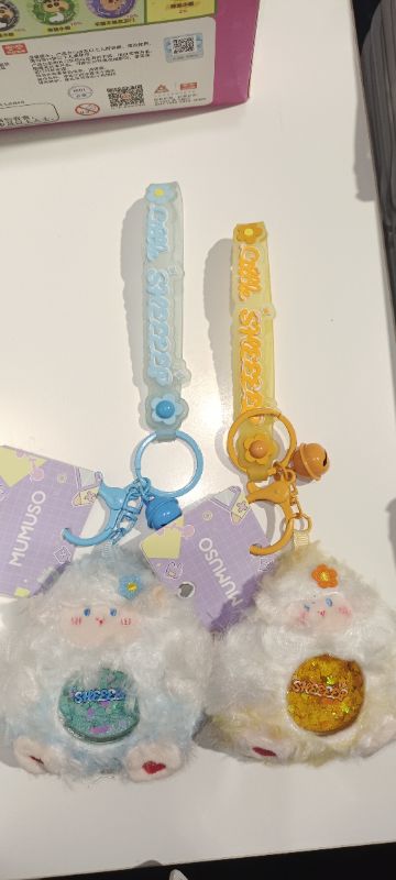 Liontin Gantungan Tas Pasir Hisap Cair (Domba)