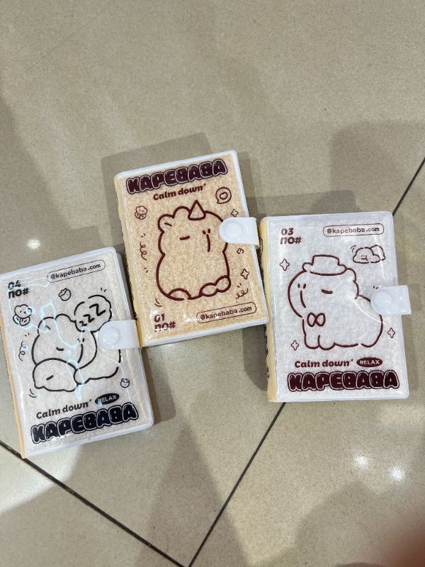 Buku Bulu Sampul Plastik 72K - Kapibara