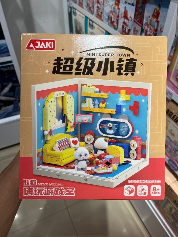 Kit Miniatur Rumah Plastik DIY (Ruang Bermain Panda)