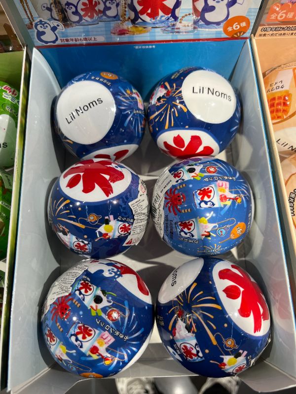 Telur Kejutan Seri Segar Musim Panas