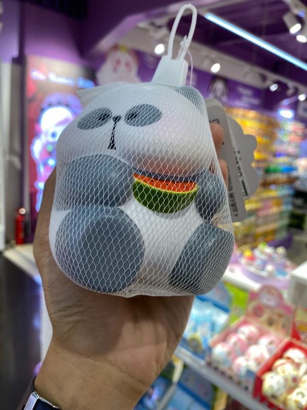 Mainan boneka pereda stres MR.PA makan semangka