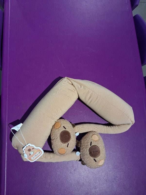 Bantal Leher U Memory Foam Seri Wortel Kapibara Imut