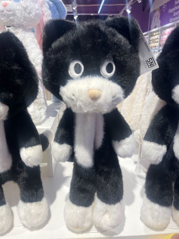 Boneka Kelinci Susu Bertelinga Besar