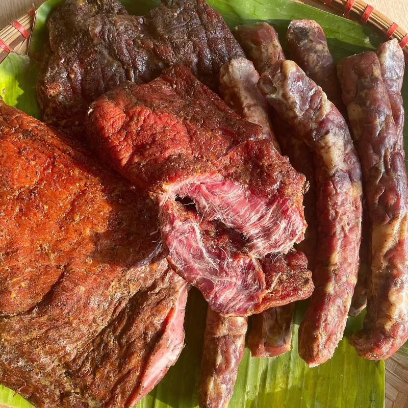 Thịt lợn gác bếp