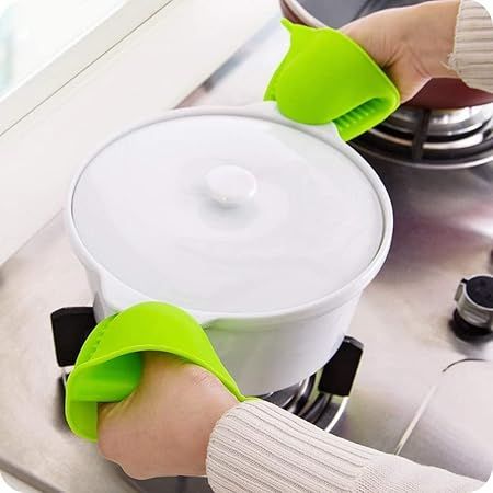 Zuha Silicone Pinch Grip Mini Oven Mitts (Set of 2) – Heat Resistant Silicone Pot Holders & Cooking Grip Mittens – Multicolor Kitchen Gripper Gloves