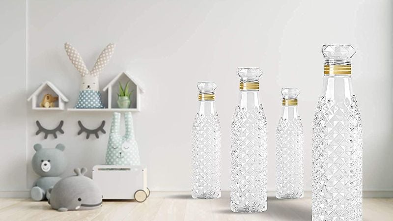 Zuha crystal clear Diamond Shape water bottle Food Grade plastic with Diamond Cap Ideal for Restraunt Kitchen Home Office Sports School Travelling Gym Yoga