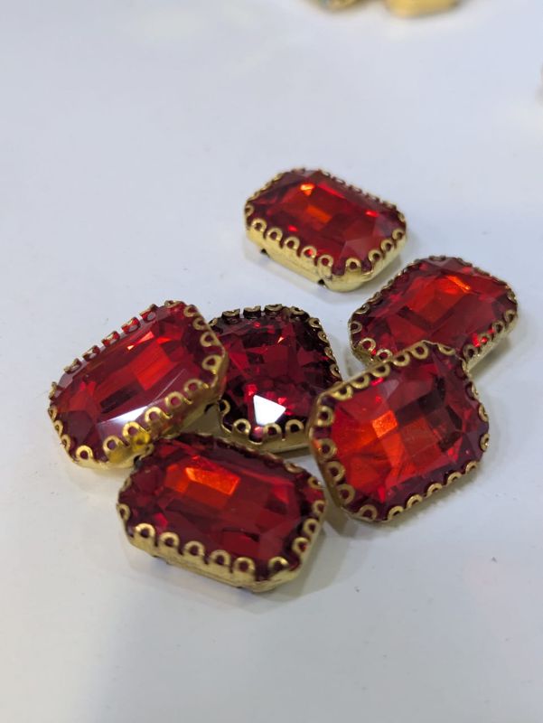 Red Rectangle 25-100 Pcs