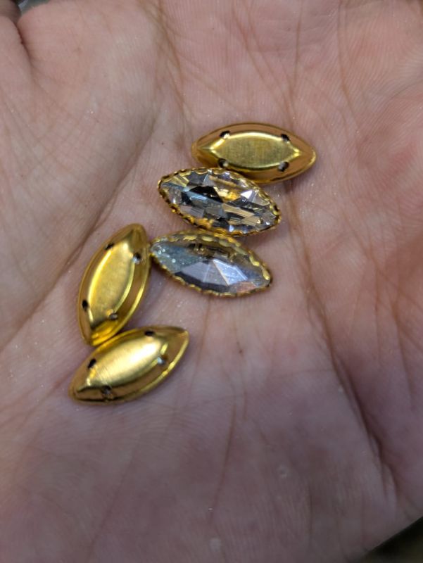 Silver Eye Golden Base 100-500Pcs