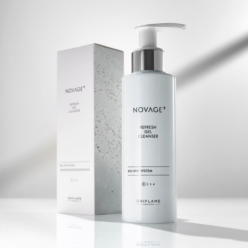 Novage Refresh Gel cleanser