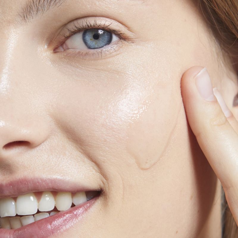 Hydrating face mask with Aloe Vera and pineapple