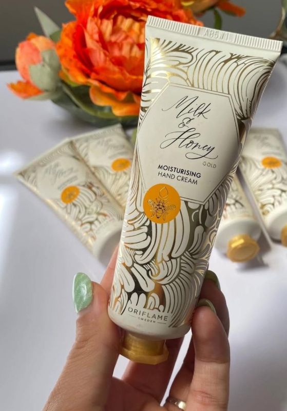 Milk and Honey Gold Moisturising Hand Cream
