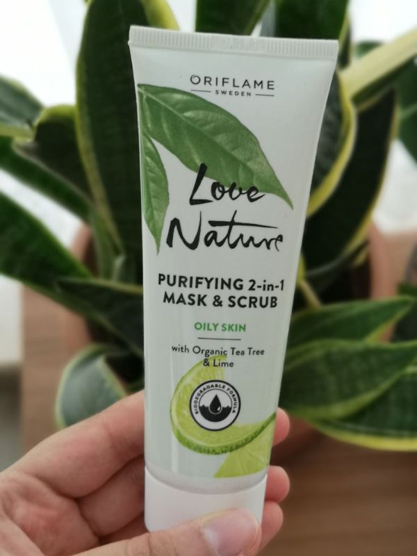 Purifying 2-in-1 Mask & Scrub with Organic Tea Tree