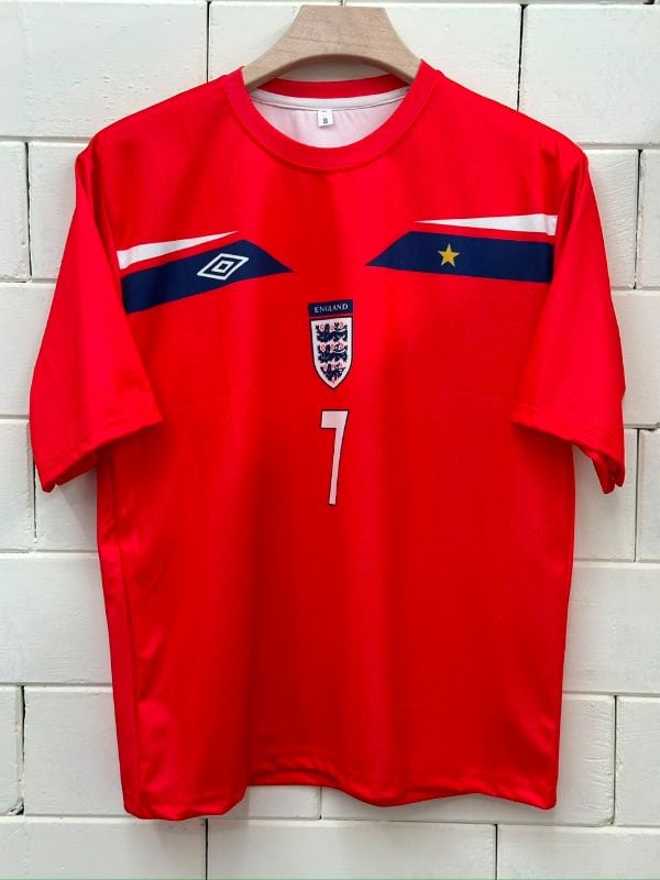 ROUND NECK SUBLIMATION FIVESLEEV
ENGLAND RETRO KIT
BECKAM