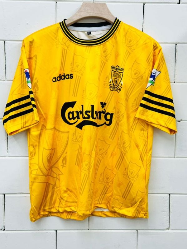 LIVERPOOL RETRO KIT
PLAYER-FOWLER✨