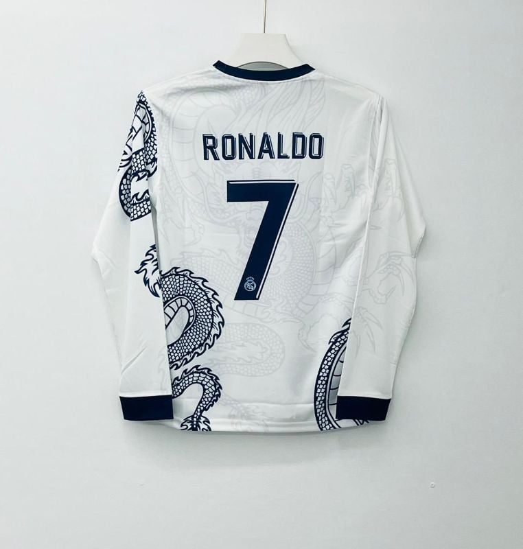 REAL DRAGON RONALDO7️⃣✨