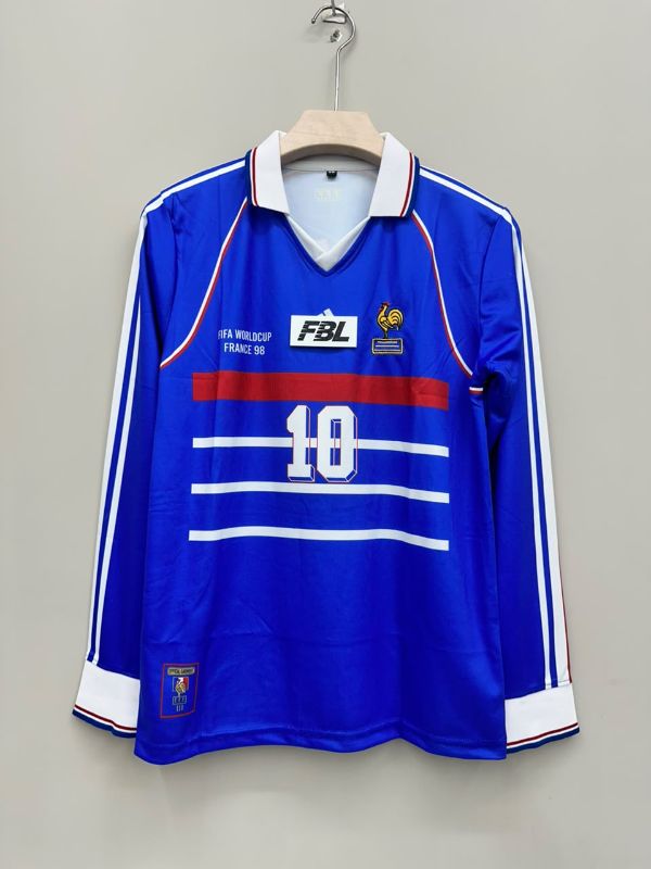 FRANCE RETRO KIT 💫
ZIDANE 🔟🌟
