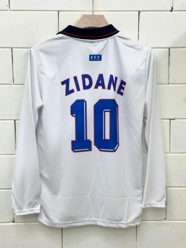 Retro fullsleeve collar category -JS FRANCE VINTAGE KIT
PLAYER- ZIDANE  🔟 ✨